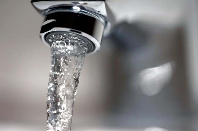 Qualité de l’eau du robinet : l’UFC-Que Choisir alerte sur la contamination aux pesticides