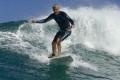 Les Surfeurs âgés ont un meilleur Contrôle Postural