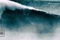 Benjamin Sanchis surfe une Vague Géante à Nazaré